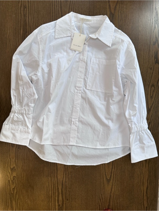 Elle Gray Tops - Elle Gray White Button-Down Shirt with Gathered Cuffs